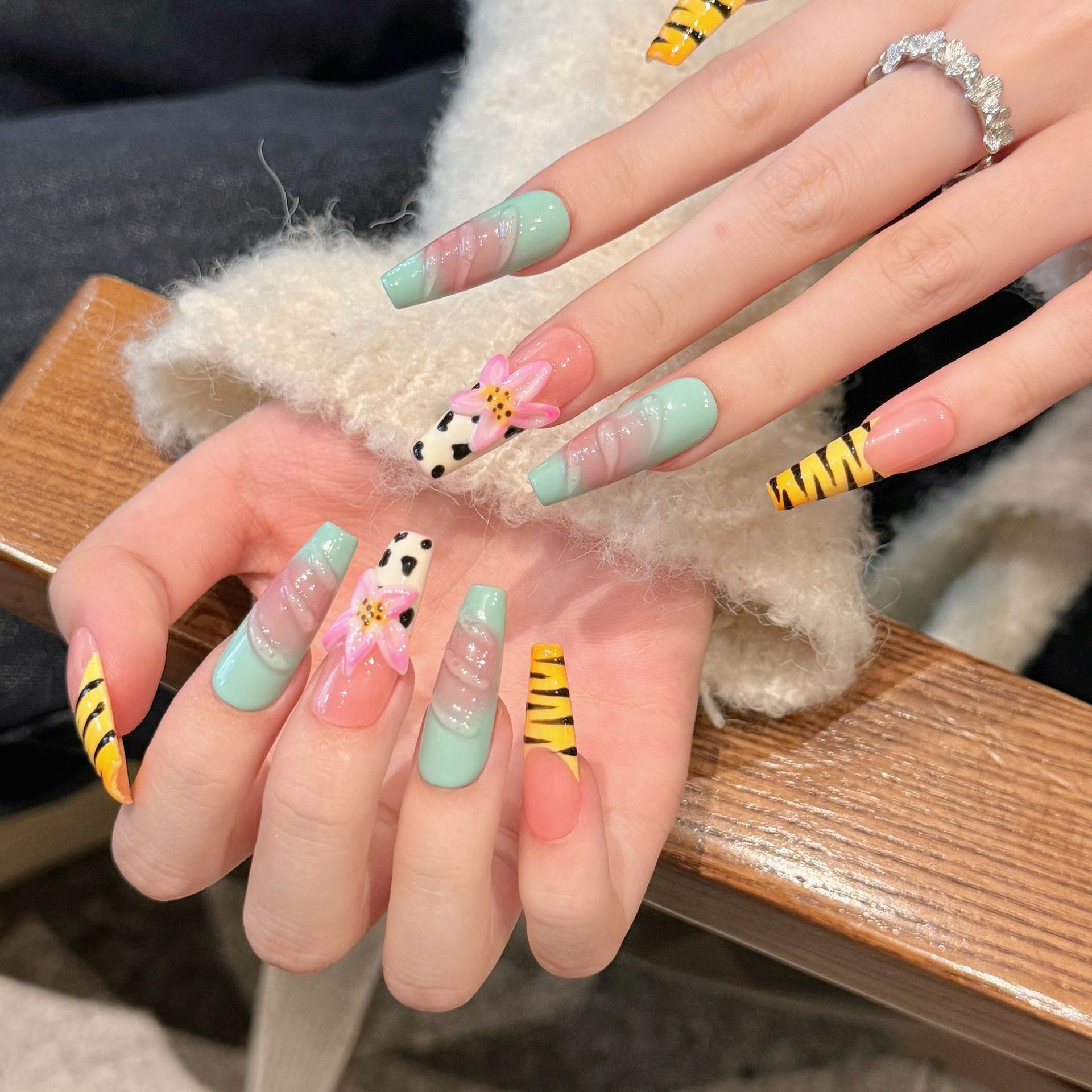 10pcs Pure Hand Pressed Coffin - Nail Art Design ulasan dan harga